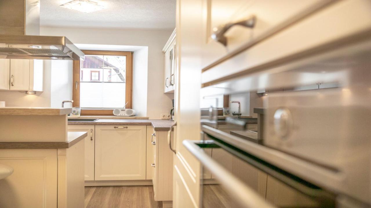 Stuwip Alps Appartement Sonnenstein ฟูลป์เมส ภายนอก รูปภาพ