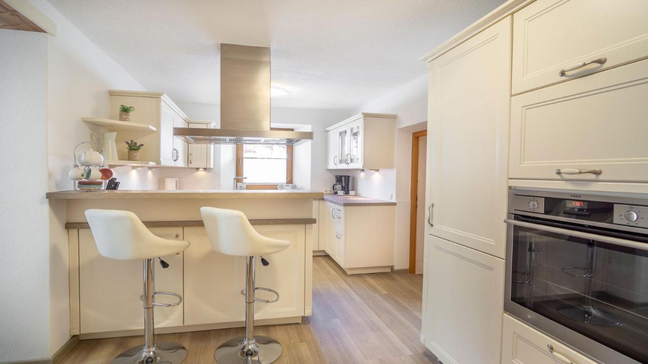 Stuwip Alps Appartement Sonnenstein ฟูลป์เมส ภายนอก รูปภาพ